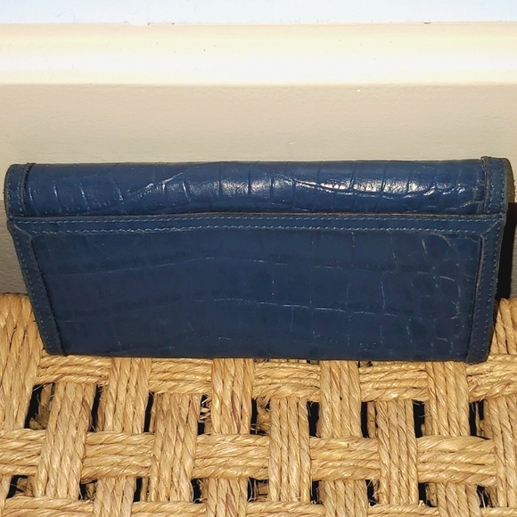 Kate Spade Navy Embossed Wallet Vintage Guc - Picture 2 of 16